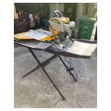 DEWALT WET TILE SAW WITH STAND.