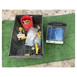 NEW SOLAR ELECTRIC FENCE CHARGER W/ INSULATORS