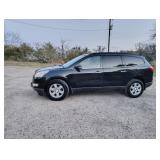 2011 CHEVY TRAVERSE SEE PICS FOR INFO