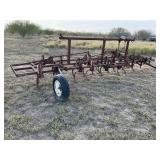 JOHN DEERE 6 ROW FIELD CULTIVATOR