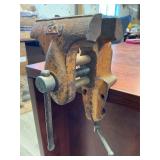 PONY VISE & ASSORTED TOOLS