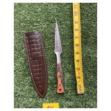 DAMASCUS STYLE DAGGER/KNIFE