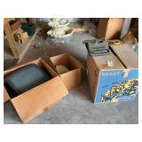 COMPUTER LOT/ VINTAGE TYPEWRITER AND MORE
