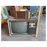 VINTAGE RADIO AND TELEVISION