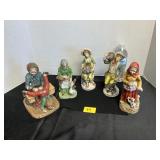 5 figurines