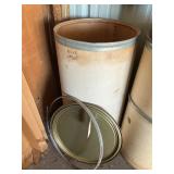 LARGE STORAGE BARREL WITH LARGE WIRE