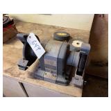 CRAFTSMAN 1/4 HORSE BENCH GRINDER