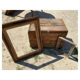 WOODEN BOX & 3 PICTURE FRAMES
