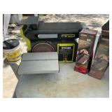 RYOBI BELT / DISC SANDER w/ SANDING BELTS