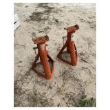 1 PAIR 3 TON JACKS