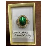 GOLD TONE EMERALD RING SIZE 7