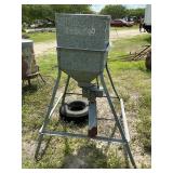 TURKEY FEEDER