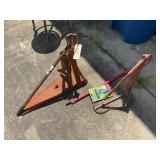 TIRE MACHINE (MANUAL TIRE BEAD BREAKER)