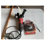 MILWAUKEE 4ï¿½  GRINDER