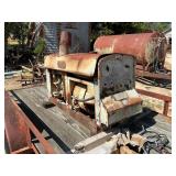 LINCOLN 350 AMP WELDING MACHINE  W/DEUTZ ENGINE