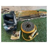 SMALL COMPRESSOR, LIGHT SOCKET EXTENSION CORD