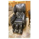 Massage chair (works)