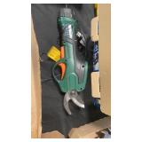 Electric branch cutter