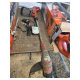Black & decker, weed eater with 2 batteries and