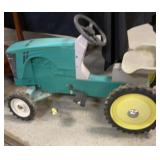 John Deere Pedal Tractor