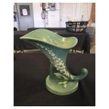 Vintage roseville pottery Foxglove Cornucopia