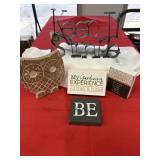 Assorted table decor