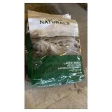 Diamond dog food, 40 pound bag