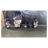 Oriental vases with peacocks