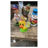 Bobble hand bank plastic duck