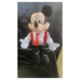Minnie mouse 21 inch tall