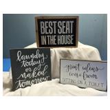 Bathroom wall plaques