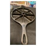 Cornbread cast iron skillet