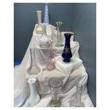 10 Small, single stemmed flower vases