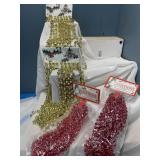 Red and gold Christmas bead garland
