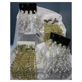 White and gold Christmas bead garland