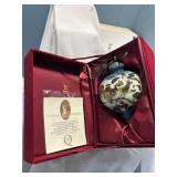 Ne'Qwe Art caroling chickadeesOrnaments are