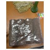 Dry floral design foam, 24 piece