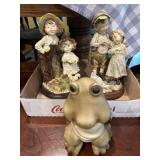 Boy and girl figurine, frog fig