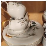 Nonsense china and cups