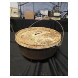 Cast Iron Dutch Oven