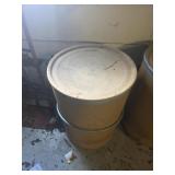 ï¿½ barrel of Silica sandblasting sand