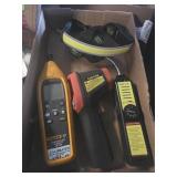 Fluke temperature humidity meter and free on leak
