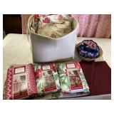 Table cloths and runner