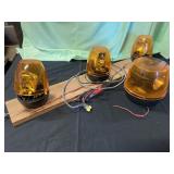 Yellow caution lights