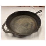 12ï¿½ lodge cast iron pan