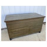 Wood trunk 25 x 50 x 27ï¿½ tall