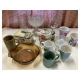 Miscellaneous kitchen items