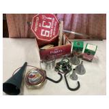 Miscellaneous garage items