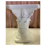 19ï¿½ tall green ware pedestal