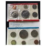1975  uncirculated U.S. mint set